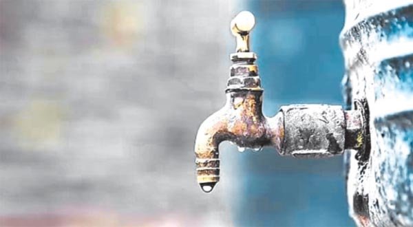 पाकिस्तान में पानी का संकट बढ़ा, प्रति व्यक्ति पानी की उपलब्धता में गिरावट आयी