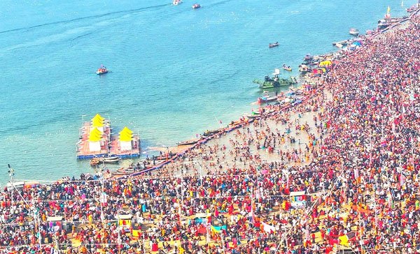 मौनी अमावस्या पर महाकुंभ में हादसा, सात करोड़ से अधिक ने लगायी पवित्र डुबकी