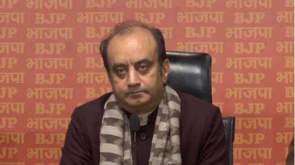 खुद को संविधान से ऊपर समझते हैं केजरीवाल: सुधांशु