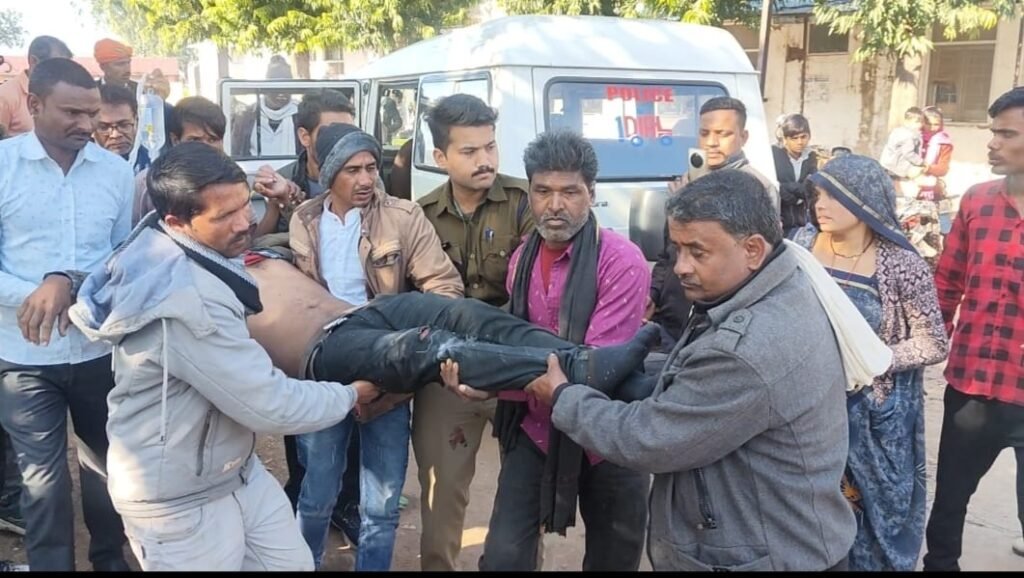 चंडी चौपरा में सड़क हादसा: कार ने बाइक को मारी जोरदार टक्कर,बाइक चालक गंभीर घायल, जबलपुर रेफर…