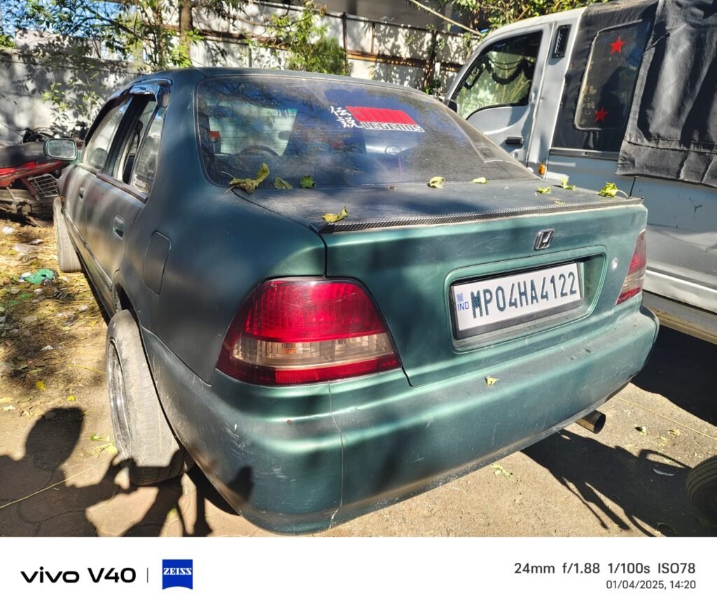 हथियार लेकर घूम रहे कार सवार बदमाश गिरफ्तार 