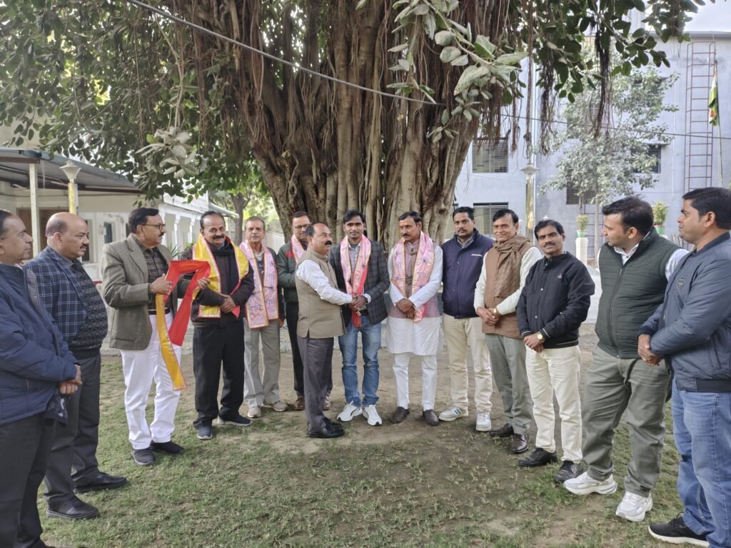 अजाक्स कार्यालय पर सयुंक्त मोर्चा की बैठक