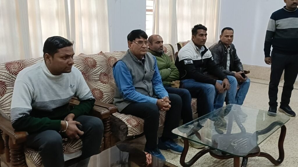 लोकायुक्त टीम ने 5 हजार की रिश्वत लेते सहायक आयुक्त को किया ट्रेप    