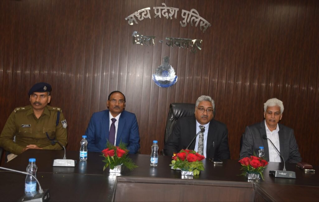 जहां अधिकार है वहां कर्तव्य भी है: जस्टिस अग्रवाल