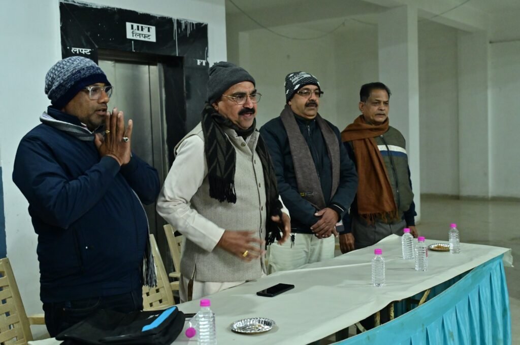 श्री दिगम्बर जैन औषधालय कमेटी की आमसभा संपन्न         