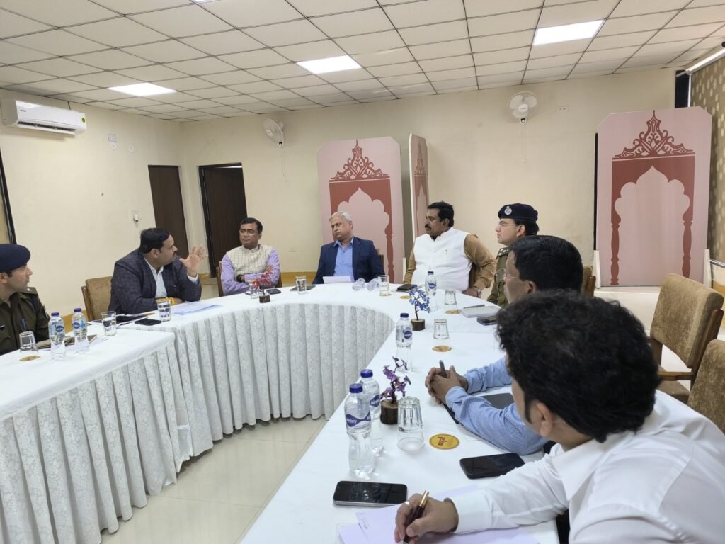 महेश्वर में केबिनेट बैठक की तैयारियां