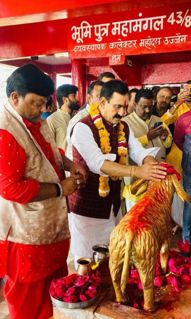 नरोत्तम मिश्रा ने अंगारेश्वर में कराई भात पूजा 