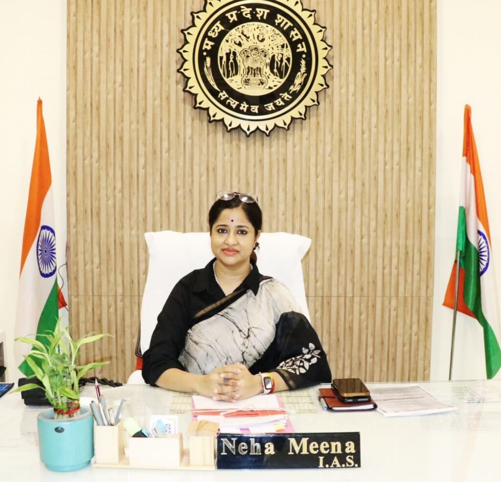 कलेक्टर को “बेस्ट इलेक्टोरल प्रैक्टिस अवार्ड” से किया सम्मानित 