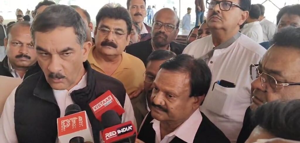 भाजपा आयोजन के विफल करने के प्रयास कर रही है , लेकिन लाखों लोग महू में एकत्र होंगे – भंवर जितेंद्रसिंह 