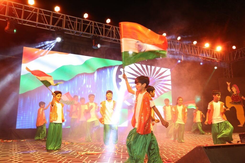 पेनफील्ड इंटरनेशनल स्कूल के वार्षिक दिवस समारोह में छात्रों ने हौसलों की उड़ान भरी