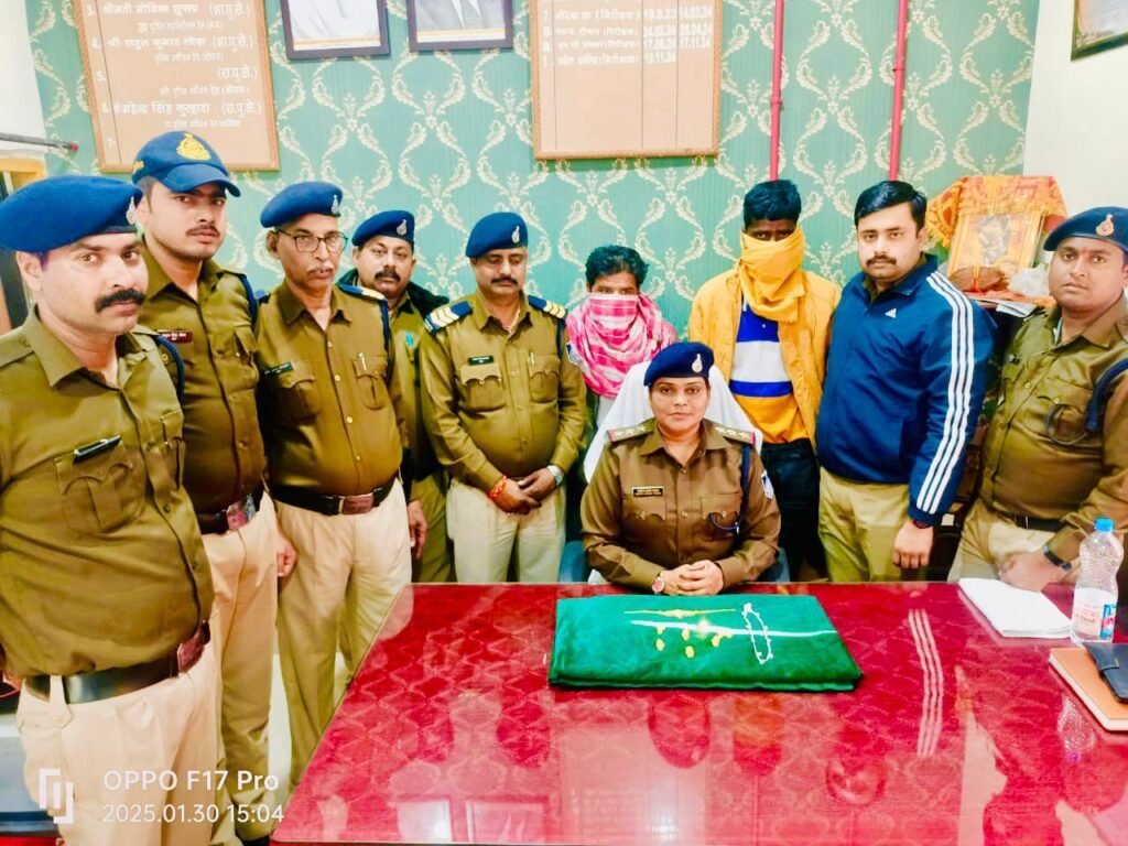 महिलाओं के जेवरात चुराने वाले 2 बदमाश गिरफ्तार 