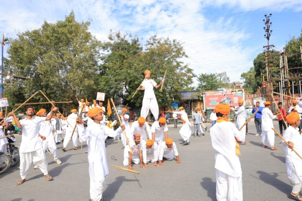 शौर्य संचलन में दिखा राजपूती परंपरा का गौरव