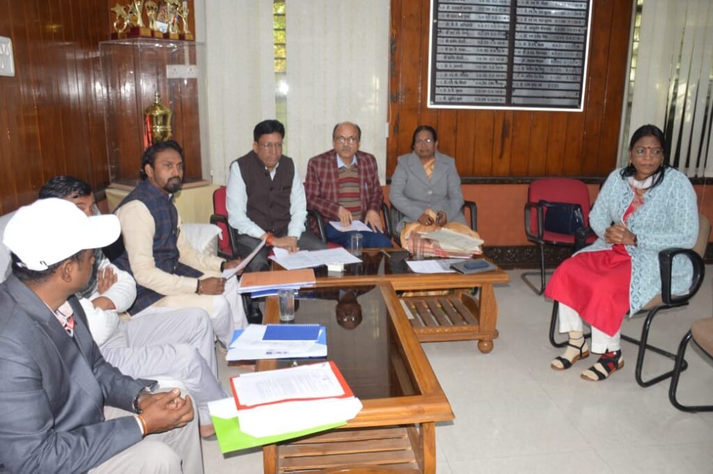 डिग्री, मार्कशीट और पत्राचार पर होगा भारत शब्द का उपयोग