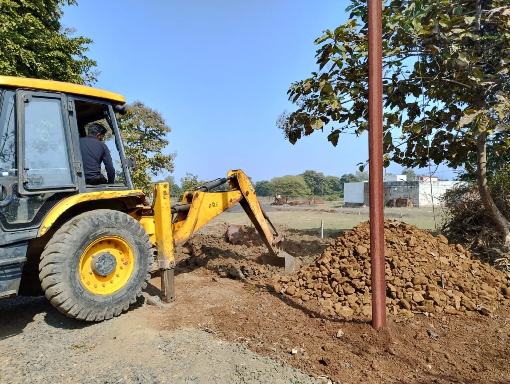 बिना स्वीकृति बन रही थी कॉलोनी