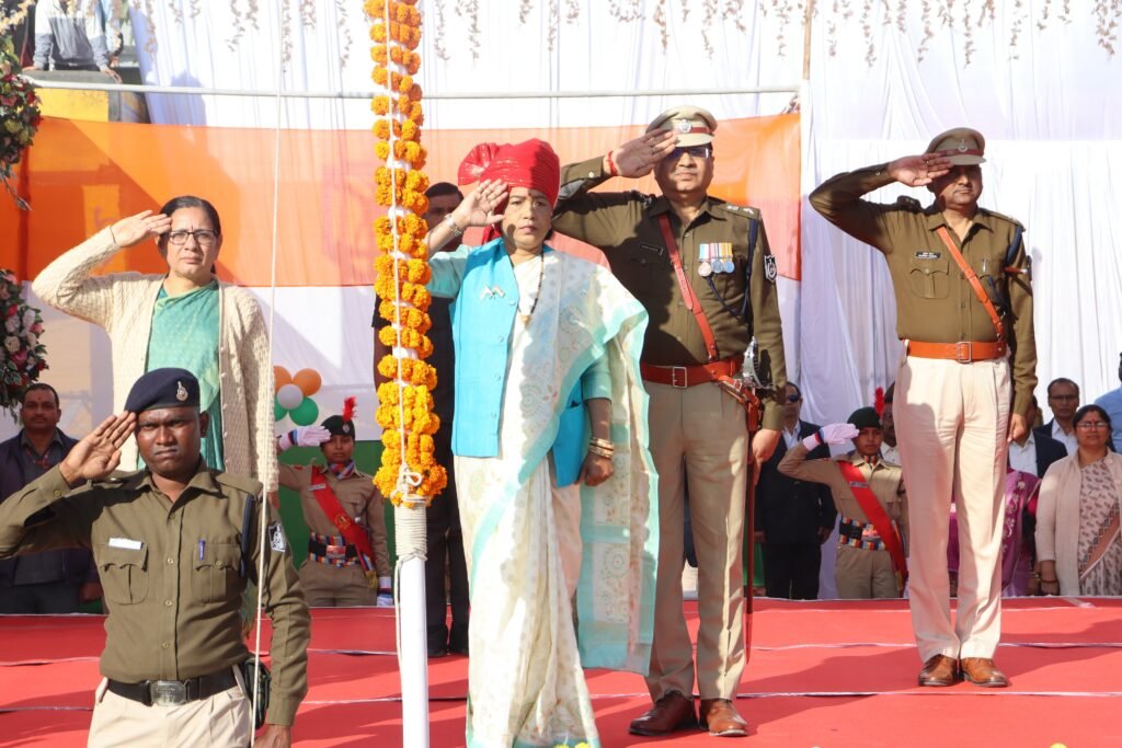 मैहर जिले में 76वाँ गणतंत्र दिवस हर्षोल्लास से मनाया गया