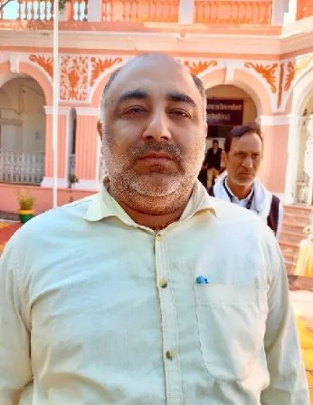 सब्जी व्यापारी को पार्टनर ने दिया धोखा, डेढ़ साल से दे रहा हैं कलेक्टर को आवेदन