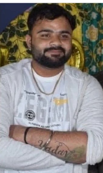 कार शोरूम का मैनेजर शिवपुरी के ग्राहकों के 30 लाख लेकर फरार