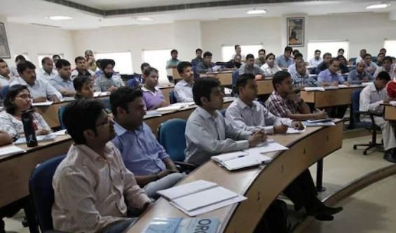 आईआईटीयन प्रशिक्षण केंद्र ’ पर भ्रामक विज्ञापन के लिए तीन लाख का जुर्माना