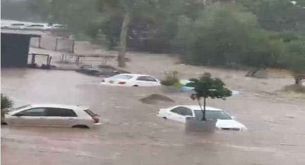 बोत्सवाना में भारी बारिश के कारण स्कूल बंद