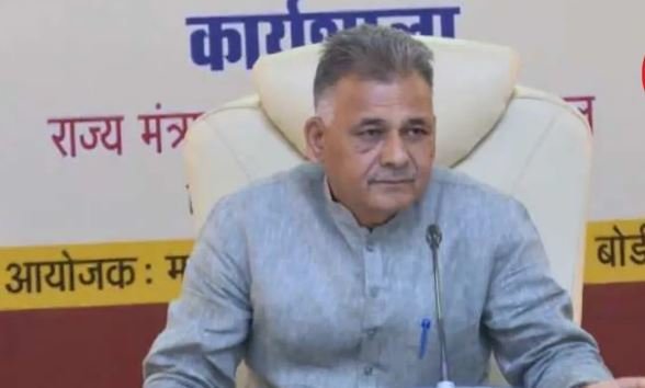 बाबासाहेब के विचारों और आदर्शों को जीवन में करें आत्मसात्:परमार