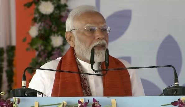 एकता का महाकुंभ, युग परिवर्तन की आहट: मोदी