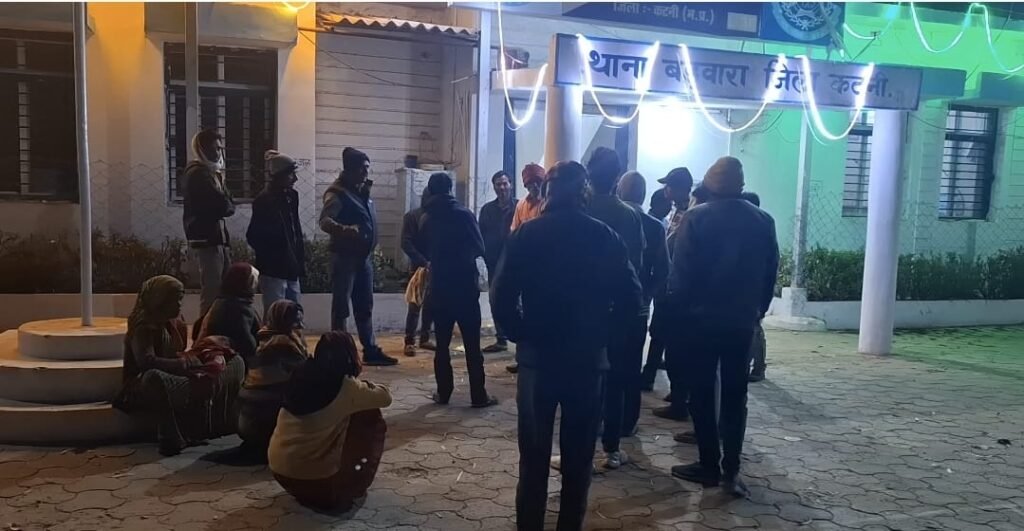 कुएं में मिली महिला की लाश 