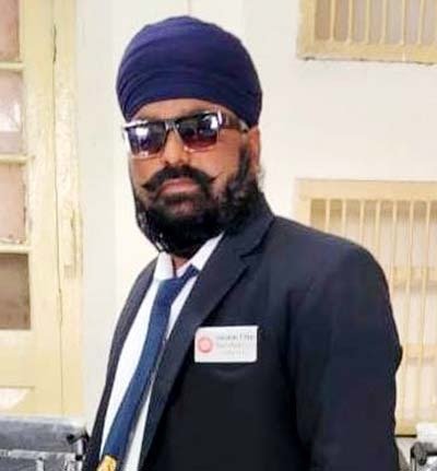 ऑन ड्यूटी टीई नानकसिंह की तत्परता के कारण एक यात्री का छूटा बैग पुन: मिला