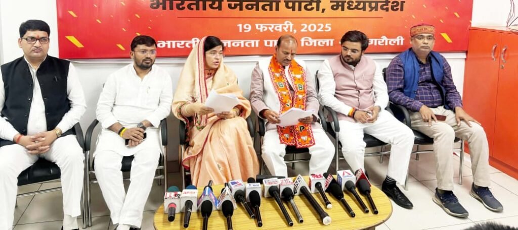 भारत तीसरी अर्थव्यवस्था बनने की ओर अग्रसर: रीति