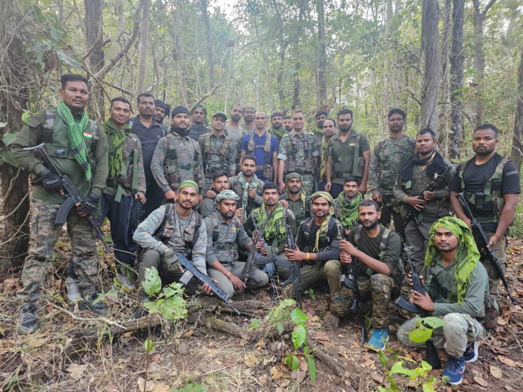 मुठभेड़ में मारी गई चार महिला नक्सलियों पर था 62 लाख का ईनाम