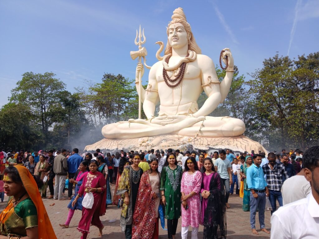 भोले की आराधना में डूबी संस्कारधानी 