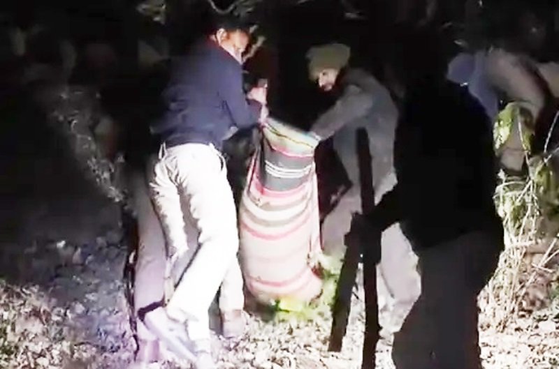 ग्वालियर किले से कूदकर नौवी क्लास की छात्रा ने सुसाइड कर लिया