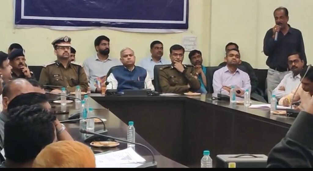 यूनियन कार्बाइड कचरे के निष्पादन की प्रक्रिया पूरी तरह सुरक्षितः संभागायुक्त