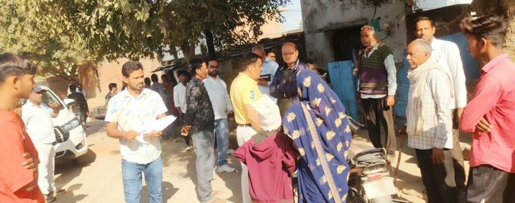 ननि आयुक्त ने भ्रमण कर  देखा चाचा नेहरू पार्क की साफ -सफाईर् व्यवस्था