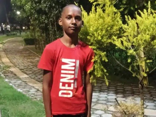 मोबाइल न मिलने पर छात्र ने जहर पीकर की आत्महत्या