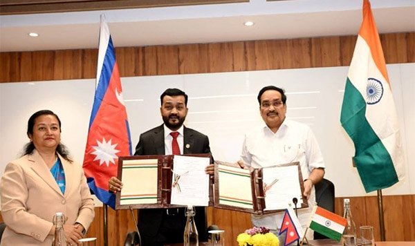 भारत और नेपाल ने जल, स्वच्छता और आरोग्य क्षेत्र में सहयोग के समझौता ज्ञापन पर किये हस्ताक्षर