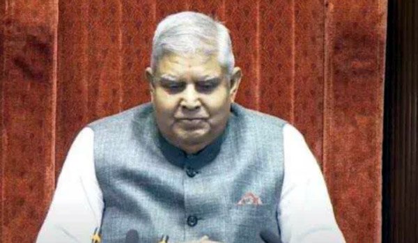 कानून बनाना का संसद का अधिकार : धनखड़