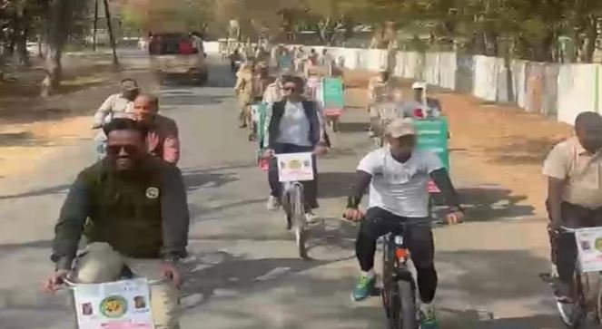 वन्य-जीव संरक्षण एवं वनों में आग न लगने के उद्देश्य से जागरूकता-सह-साइकिल रैली