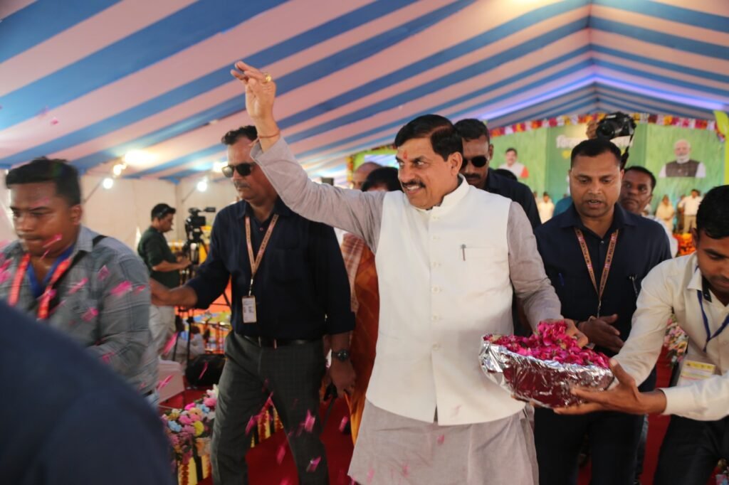 प्रदेश में धान उत्पादक किसानों को मिलेगी 4 हजार रुपये प्रति हेक्टेयर प्रोत्साहन राशि- मुख्यमंत्री डॉ. यादव