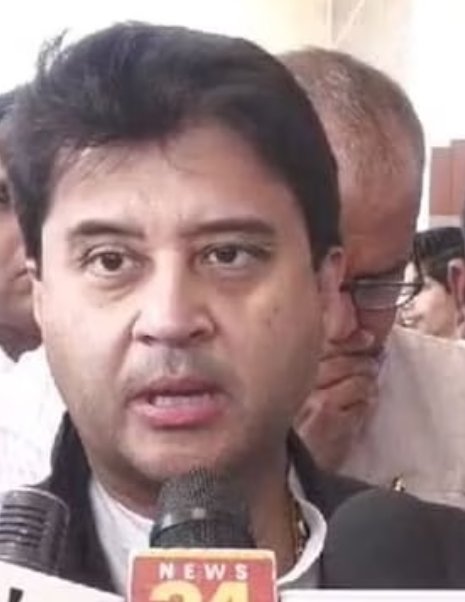 सिंधिया ने कहा: कांग्रेस का असली चेहरा सामने आया