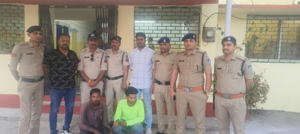 शराब पीने के बाद दो युवकों ने की थी अस्पताल कर्मी की हत्या