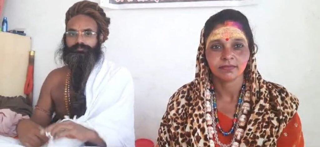 8500 किलोमीटर पैदल चल कर 11 ज्योतिर्लिंग की यात्रा पूरी करी 