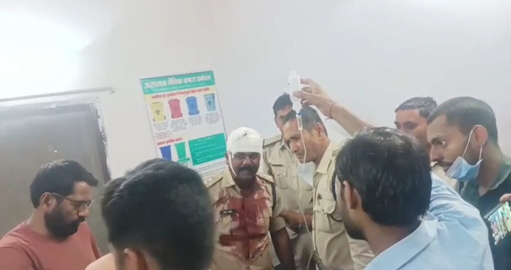 मऊगंज में युवक को बंधक बना कर मार डाला, बचाव करने पहुंची पुलिस टीम पर हमले में ASI की मौत