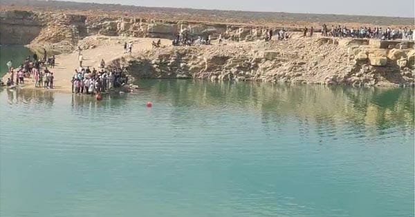 पत्थर खदान में डूबे दो छात्र, रेस्क्यू ऑपरेशन जारी