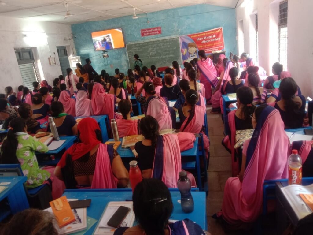 बच्चों का बौद्धिक विकास बचपन में होना जरूरी 