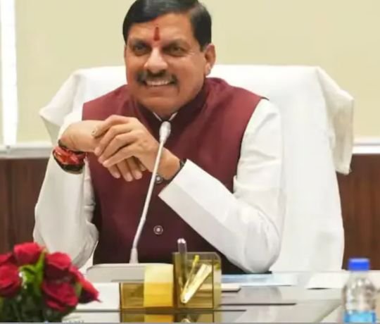 यादव ने विश्व गौरैया दिवस पर पक्षियों के संरक्षण के लिए किया आह्वान