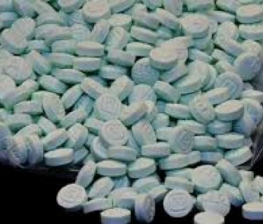 इराक ने 2025 के पहले तीन महीनों में दो टन से अधिक नशीली दवाओं की जब्ती की