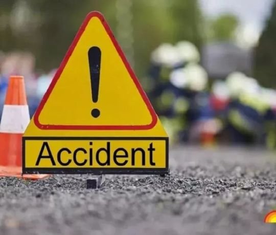 नहर में बाइक गिरी दो छात्रों की मौत