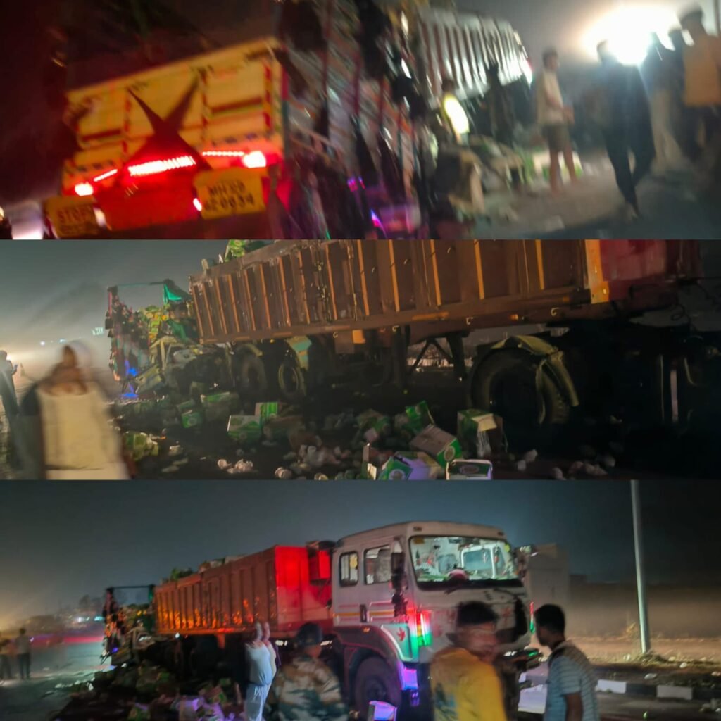 नेशनल हाईवे-30 पर खड़े ट्रेलर से टकराई पिकअप, चालक की मौत, परिचालक गंभीर