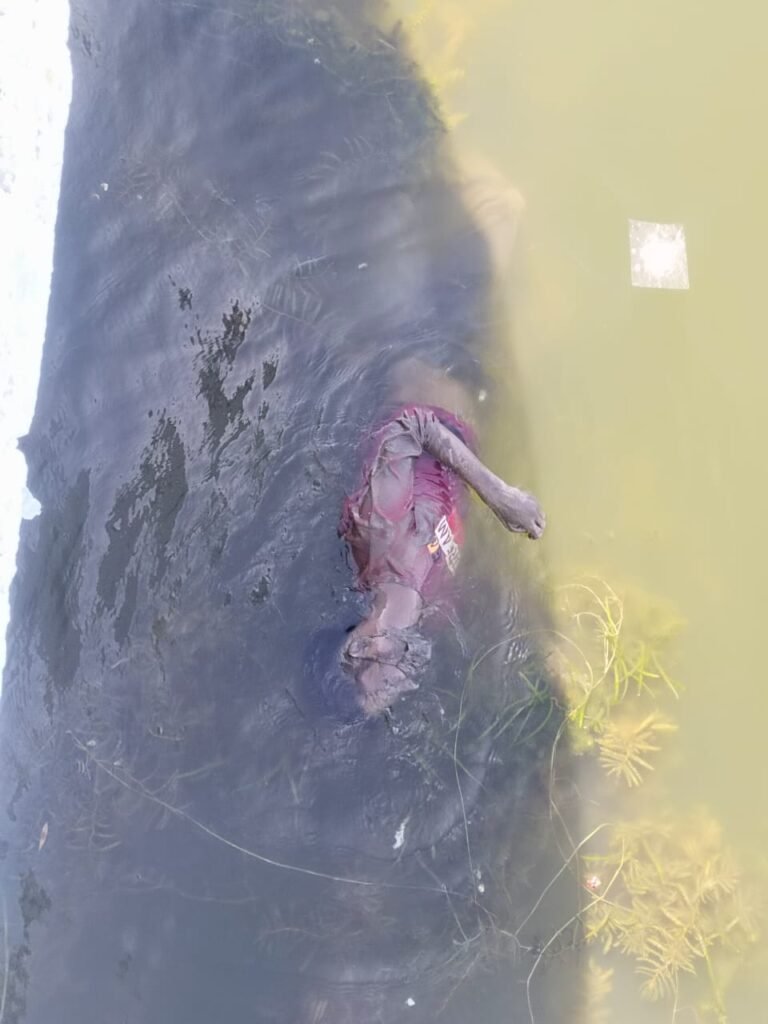 भोपाल के बड़े तालाब में  मिला युवक का शव