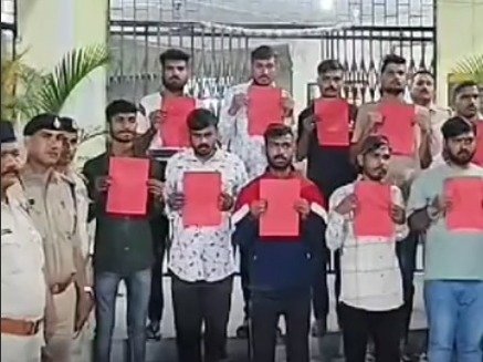 त्योहारों से पहले बदमाशों को पुलिस का रेड नोटिस